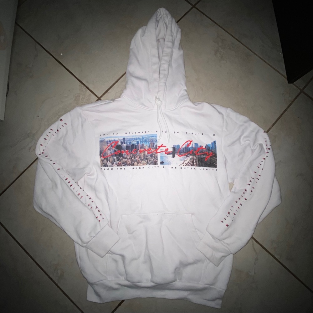 WHITE CONCRETE CITY HOODIE